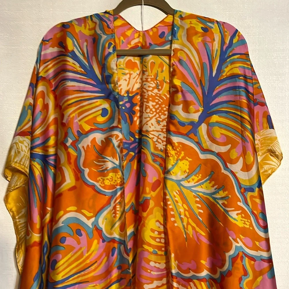 Kimono - Picture 1 of 7